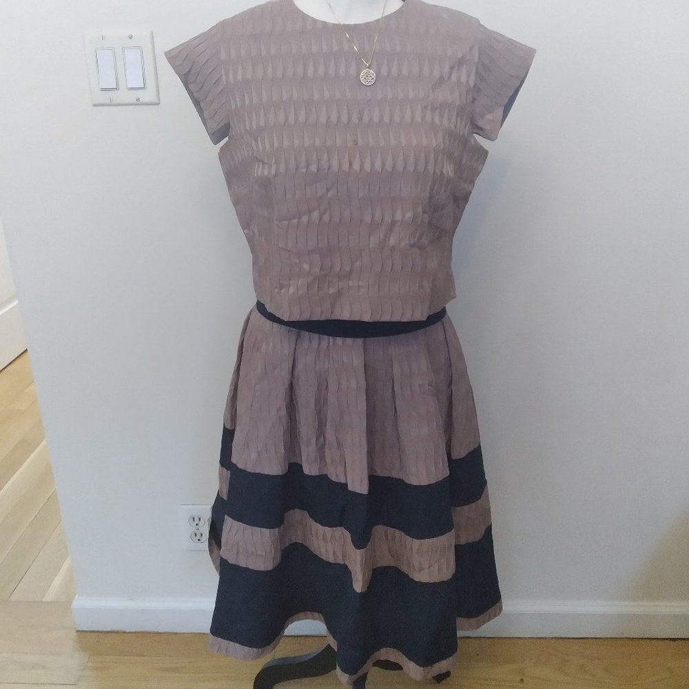 Elenore vest & skirt set size 40 (US M)